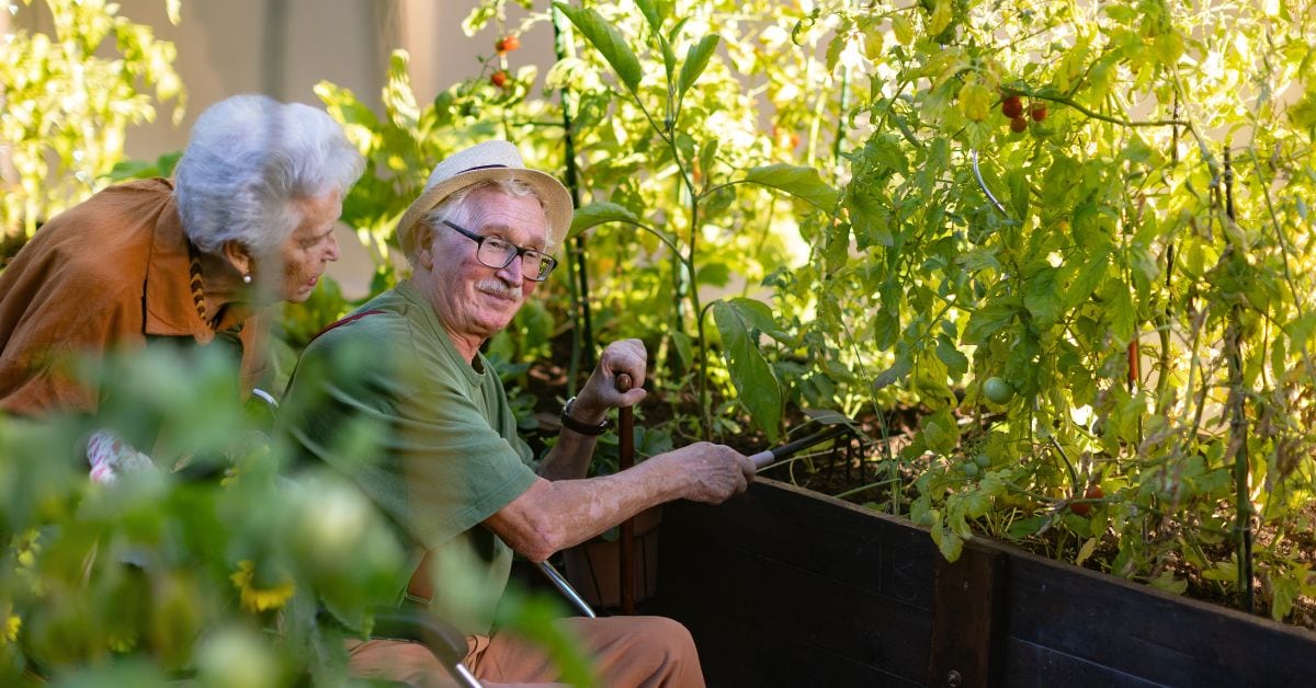 Seniors Farming In Memory Care Communities